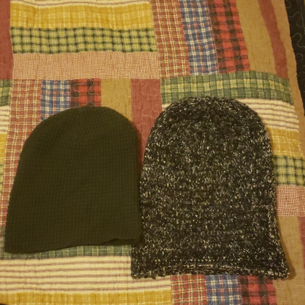 2 Hats